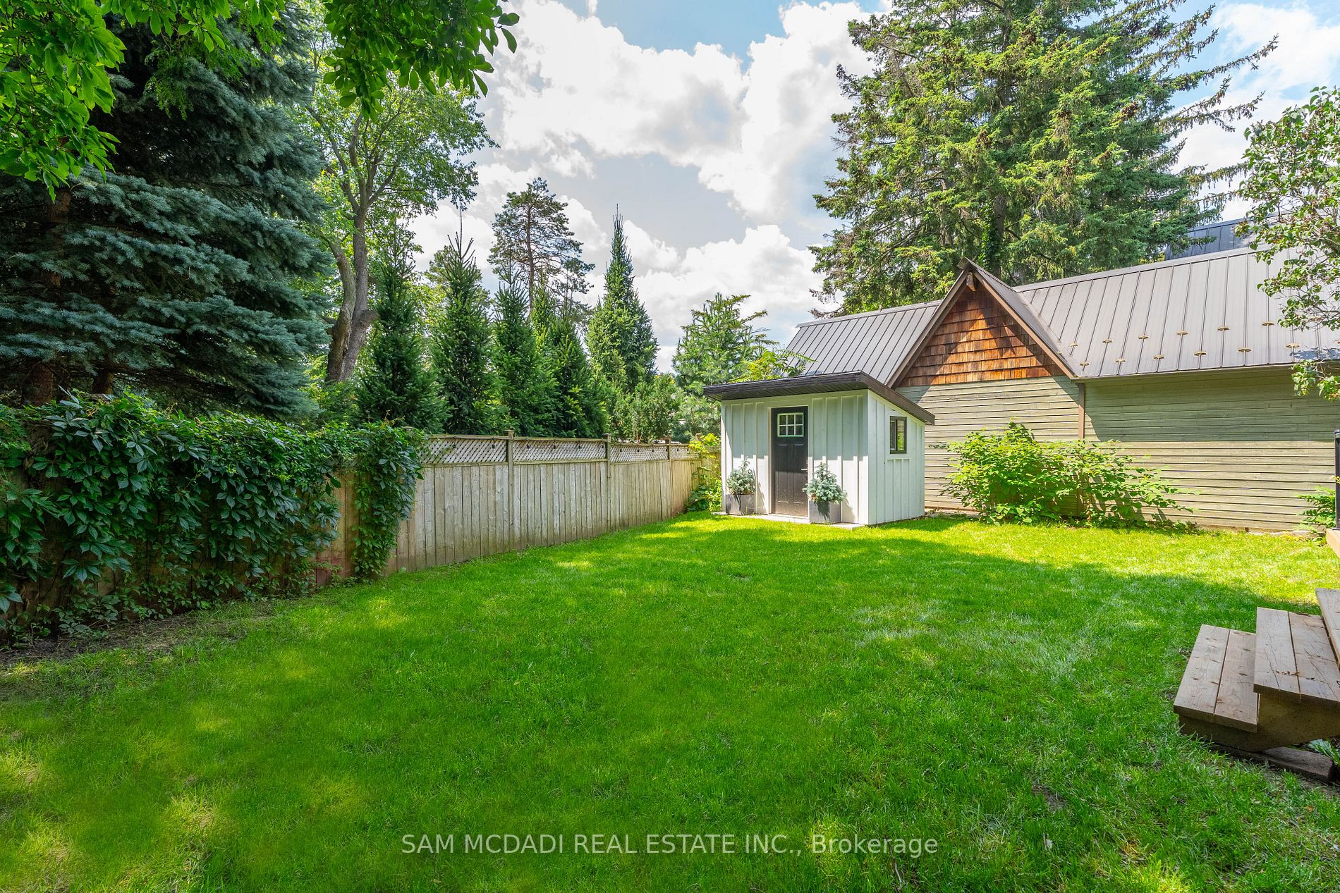 12 Wesley Ave