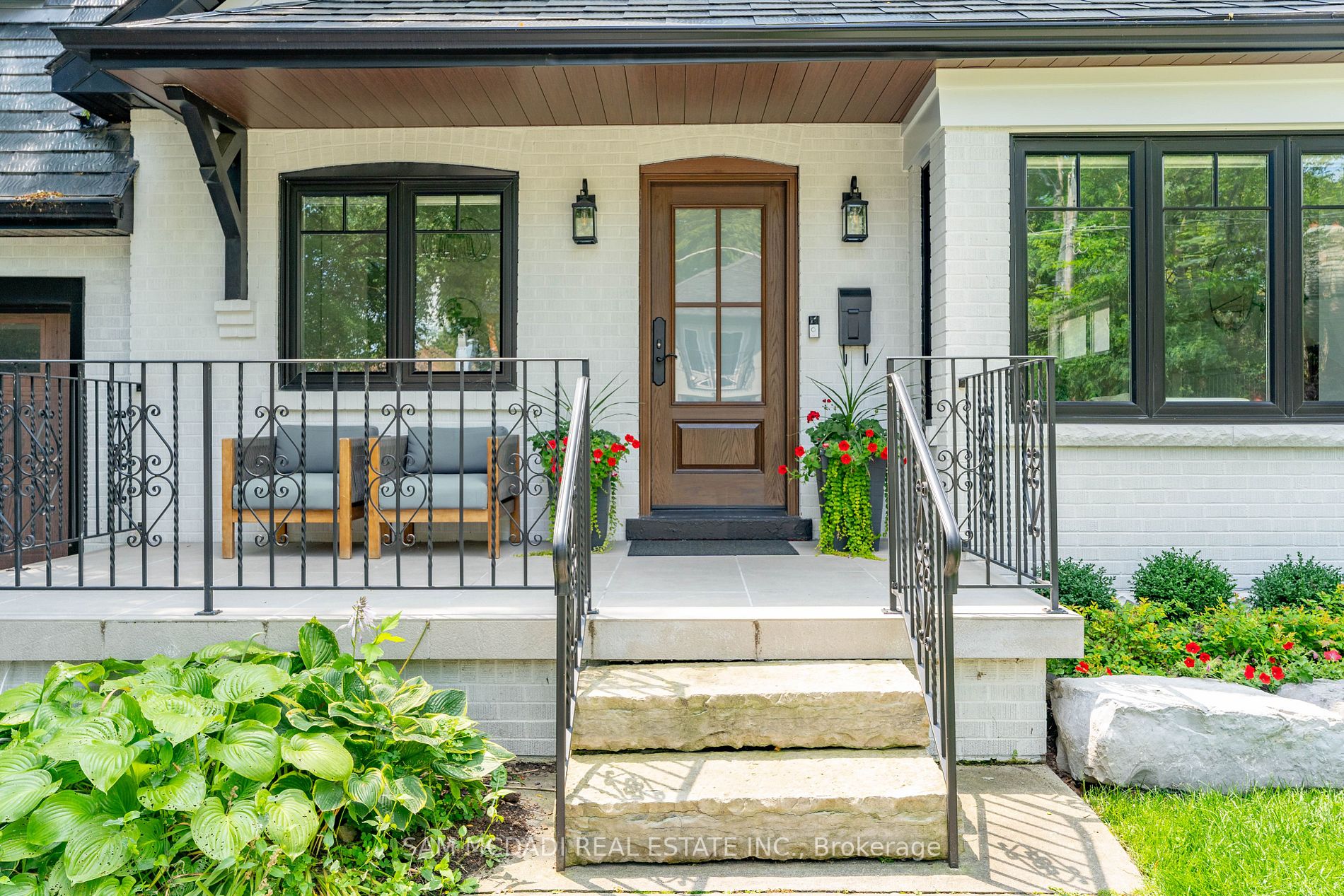 12 Wesley Ave