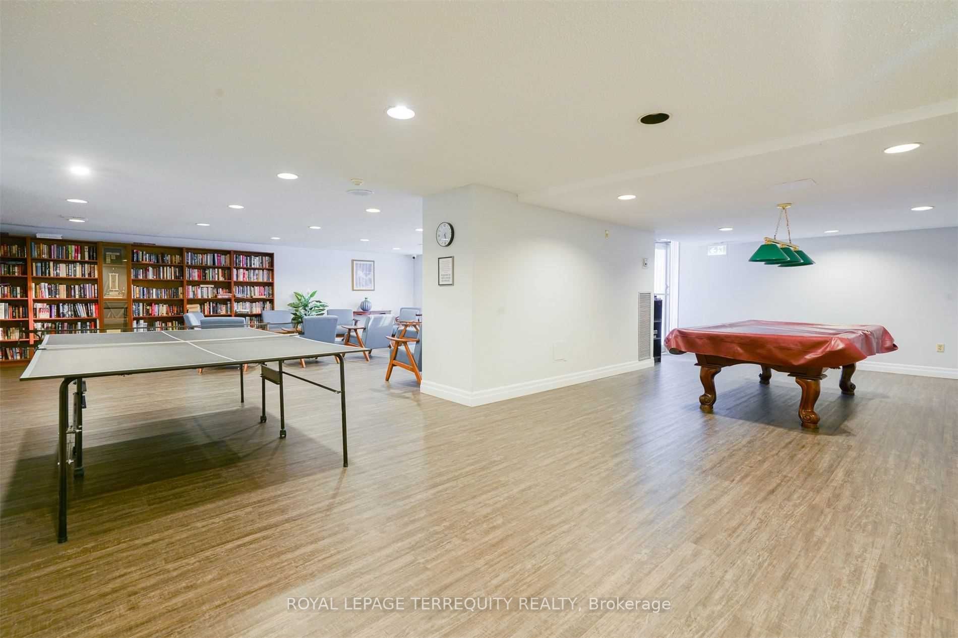 3100 Kirwin Ave, #2103