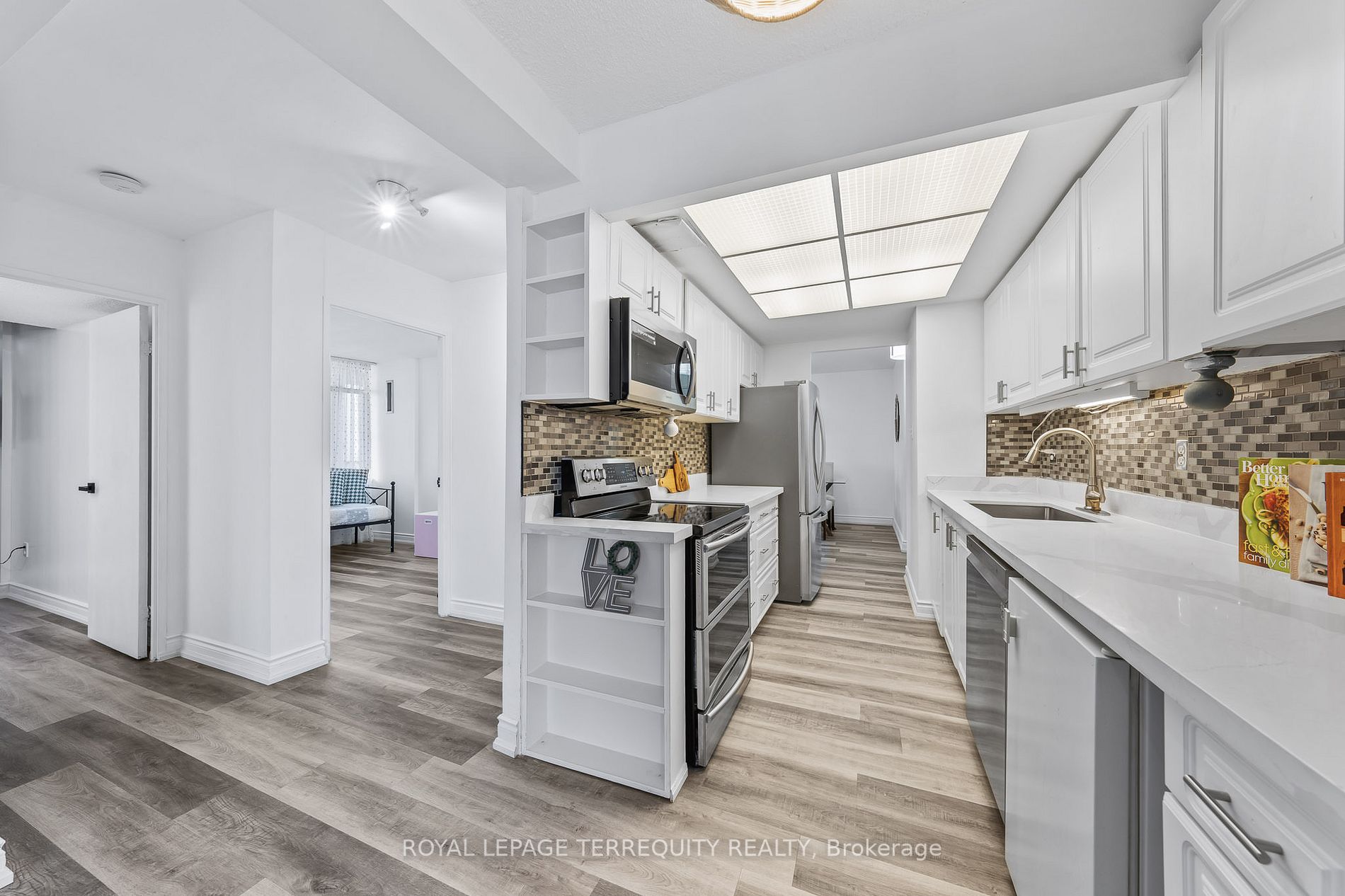 3100 Kirwin Ave, #2103