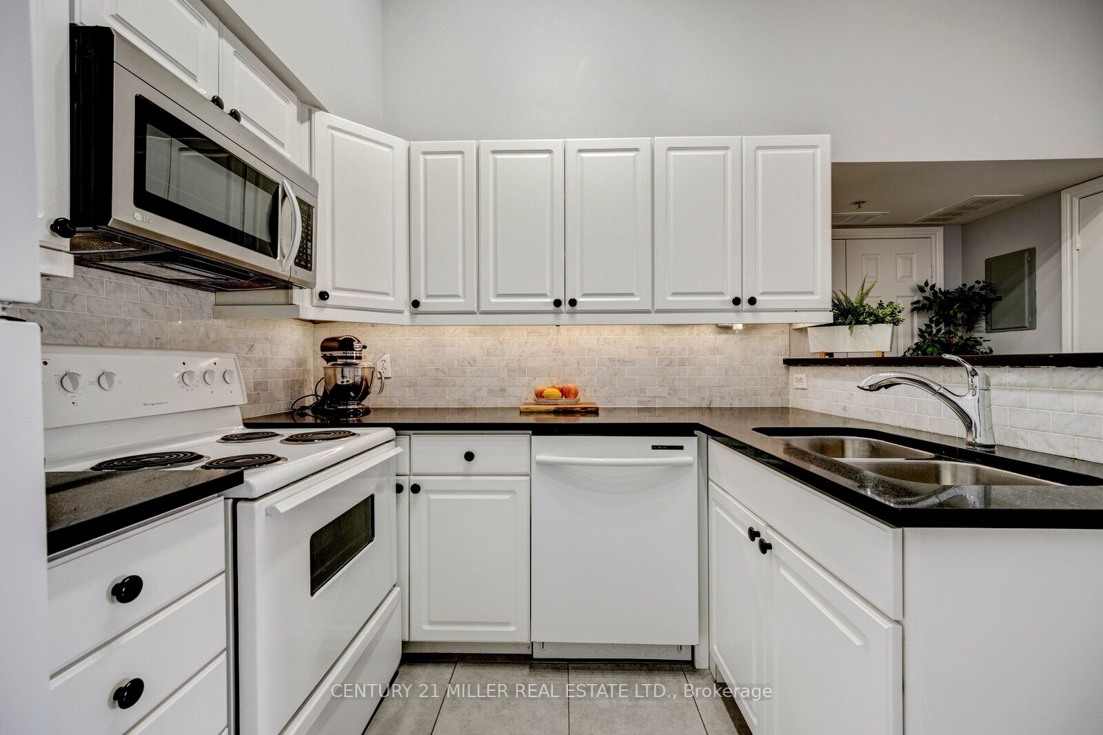 1490 Bishops Gate, #408