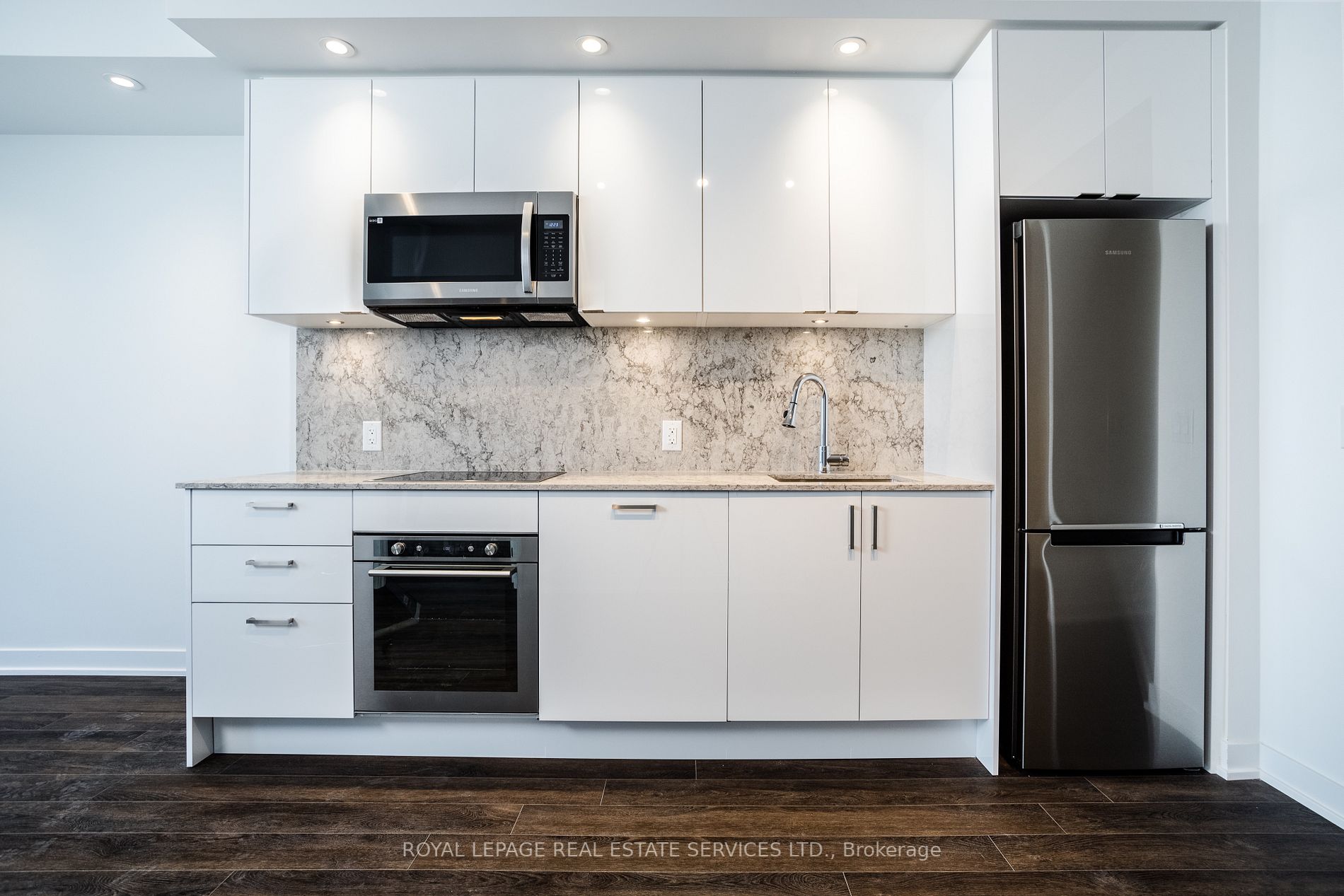 1928 Lake Shore Blvd W, #3915
