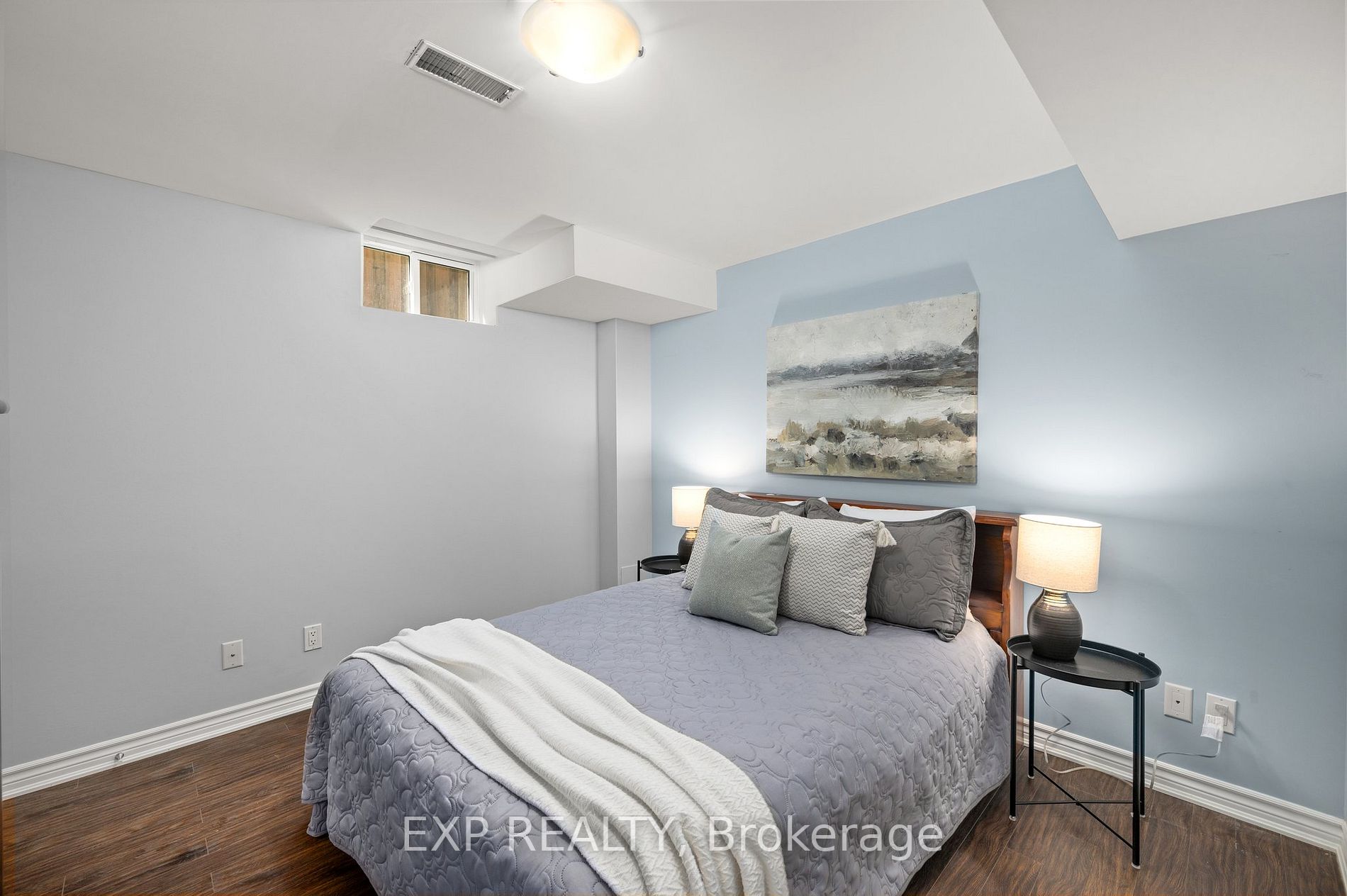 30 Flintwood Ave