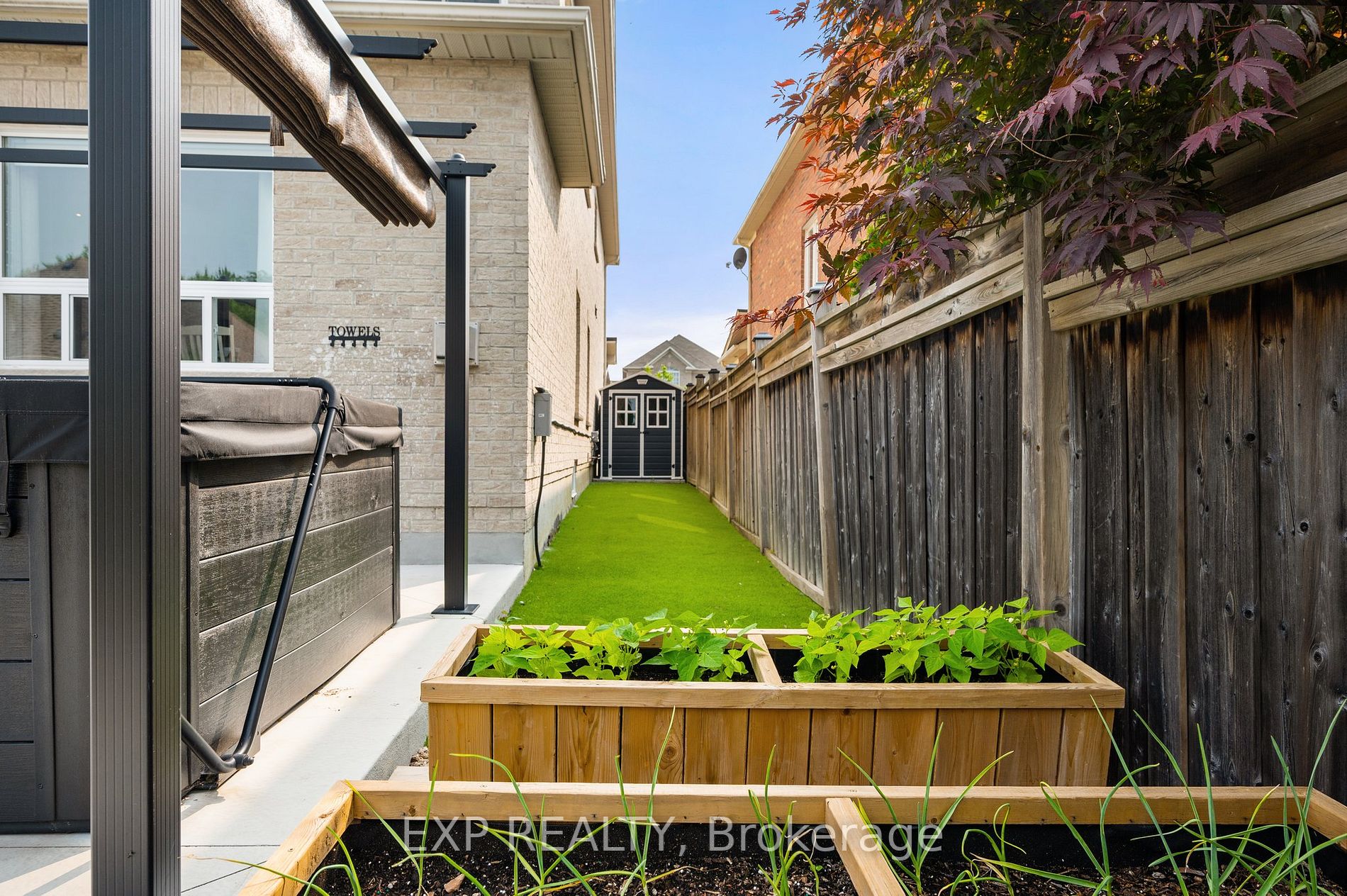 30 Flintwood Ave