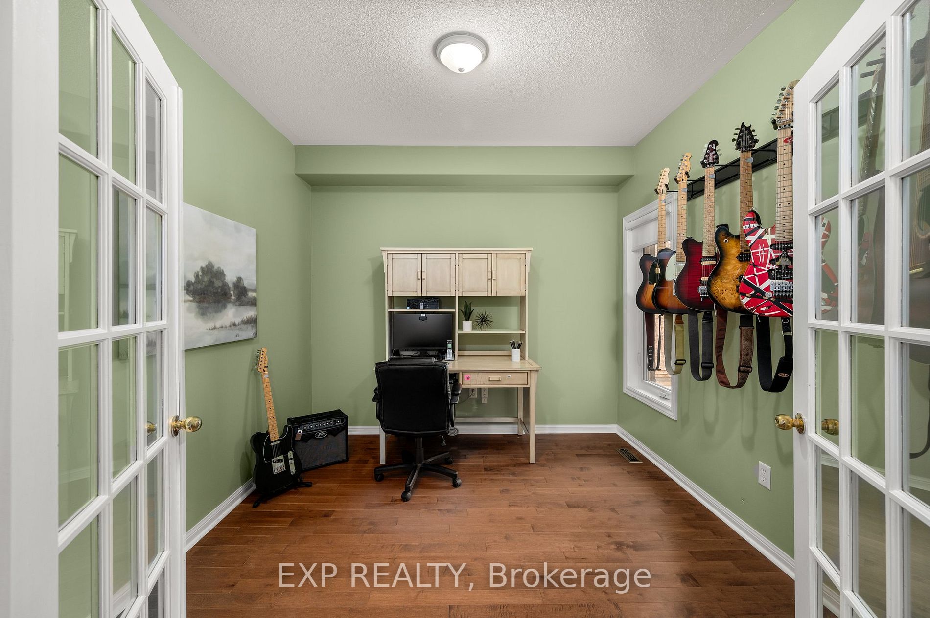 30 Flintwood Ave