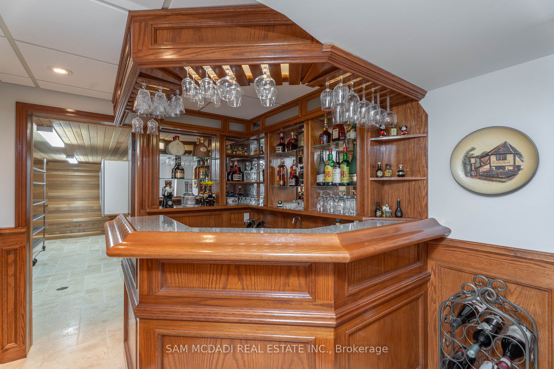 942 Fletcher Valley Cres