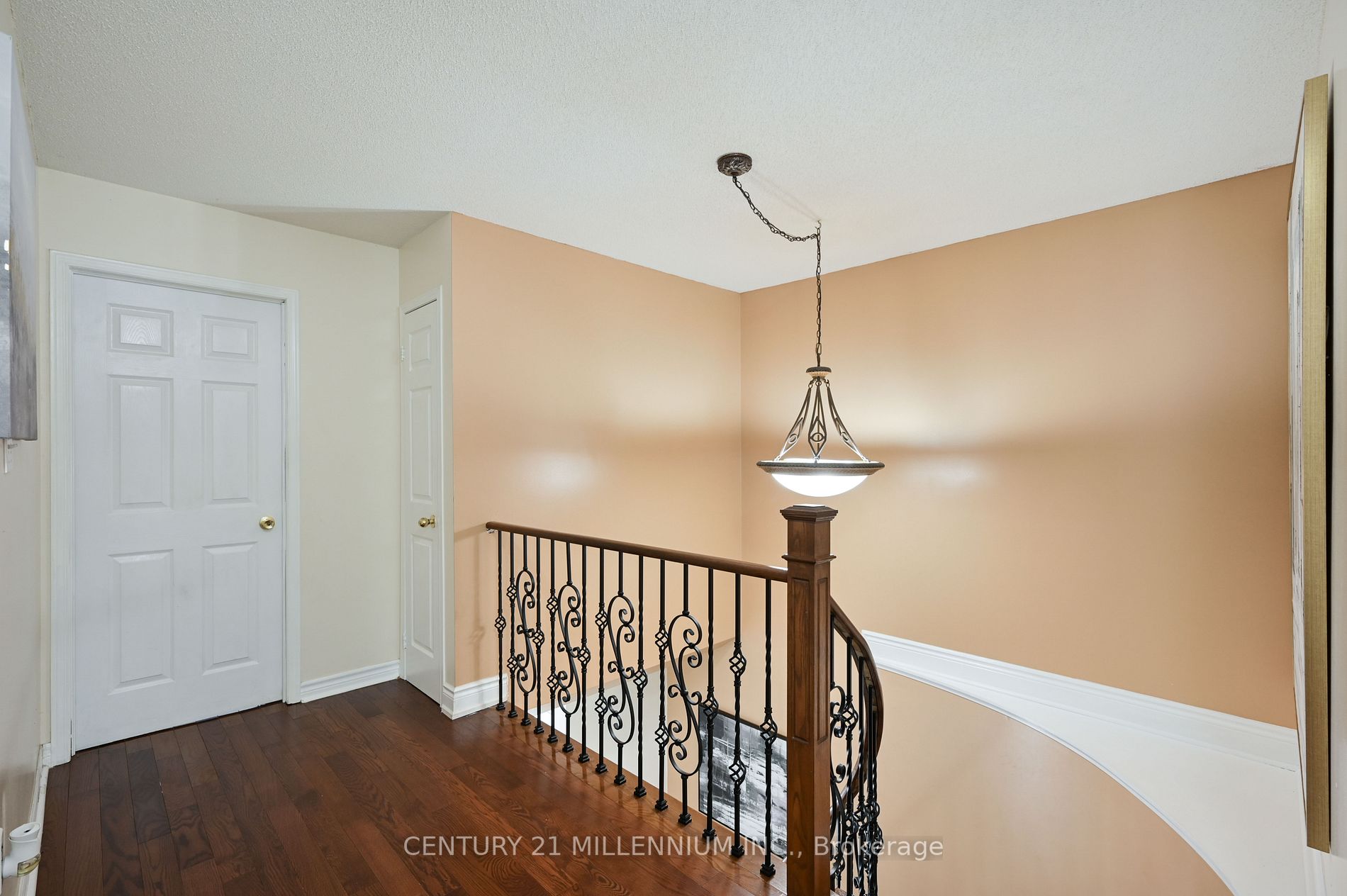7 HOMEVIEW Road