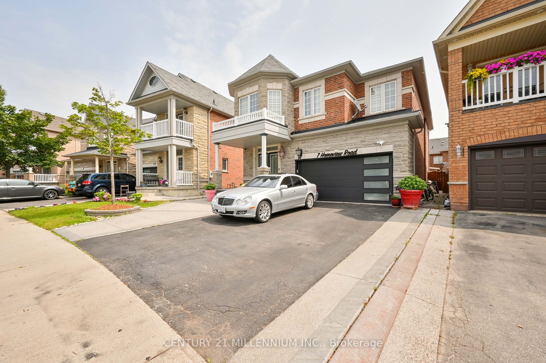7 HOMEVIEW Road