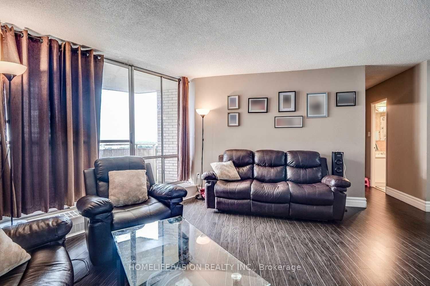 Listing W6721240 - Large Photo # 5