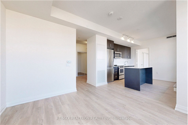 509 Dundas St W, Oakville