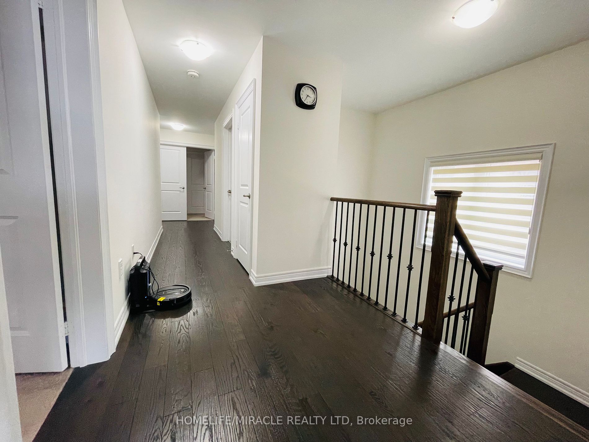 5 Forsyth Crescent E