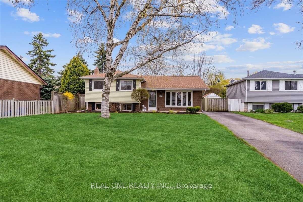 346 Trafalgar Crt