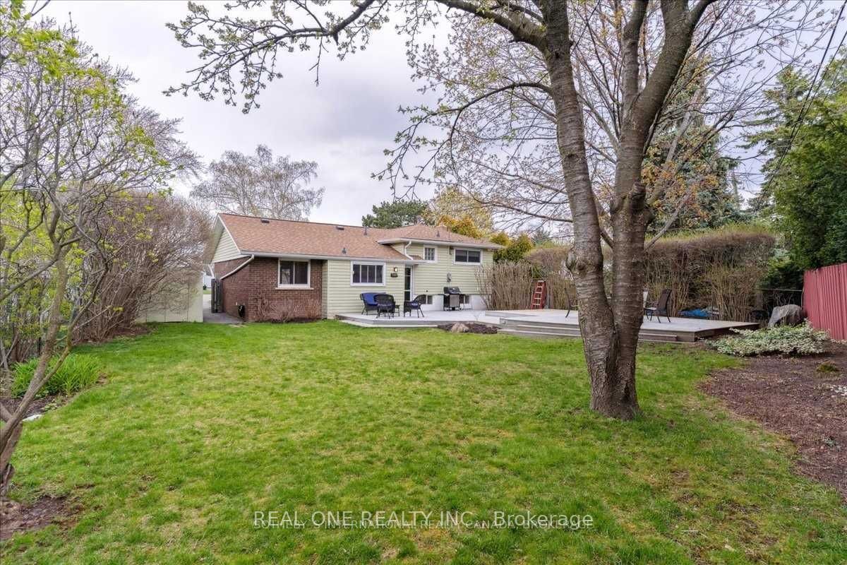 346 Trafalgar Crt