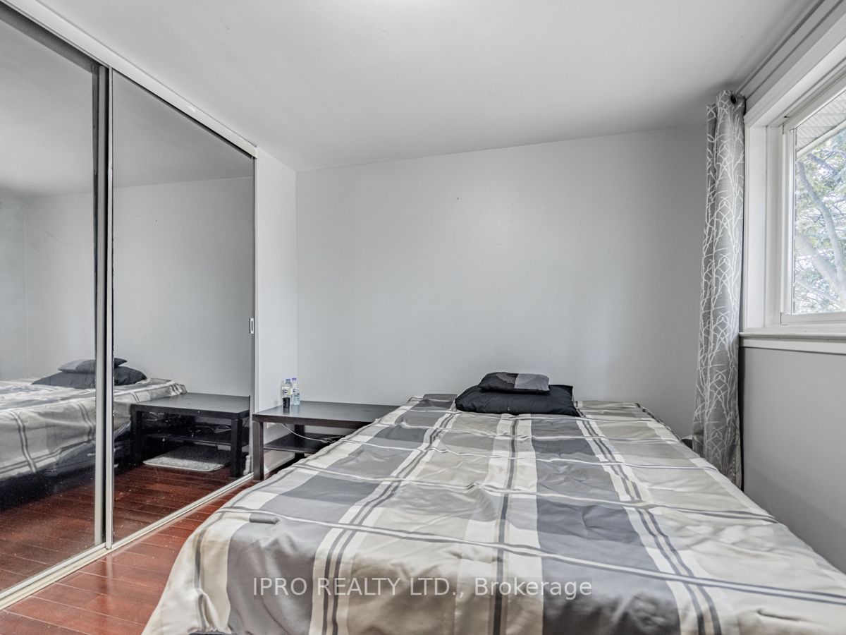 215 Mississauga Valley Blvd, #91