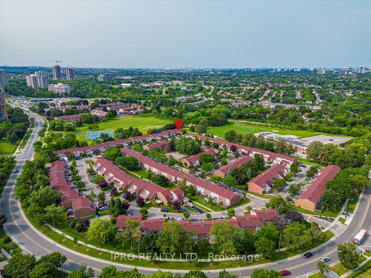 215 Mississauga Valley Blvd, #91