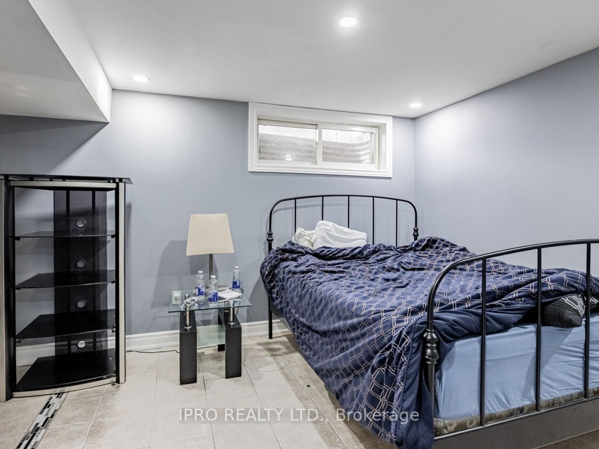 215 Mississauga Valley Blvd, #91