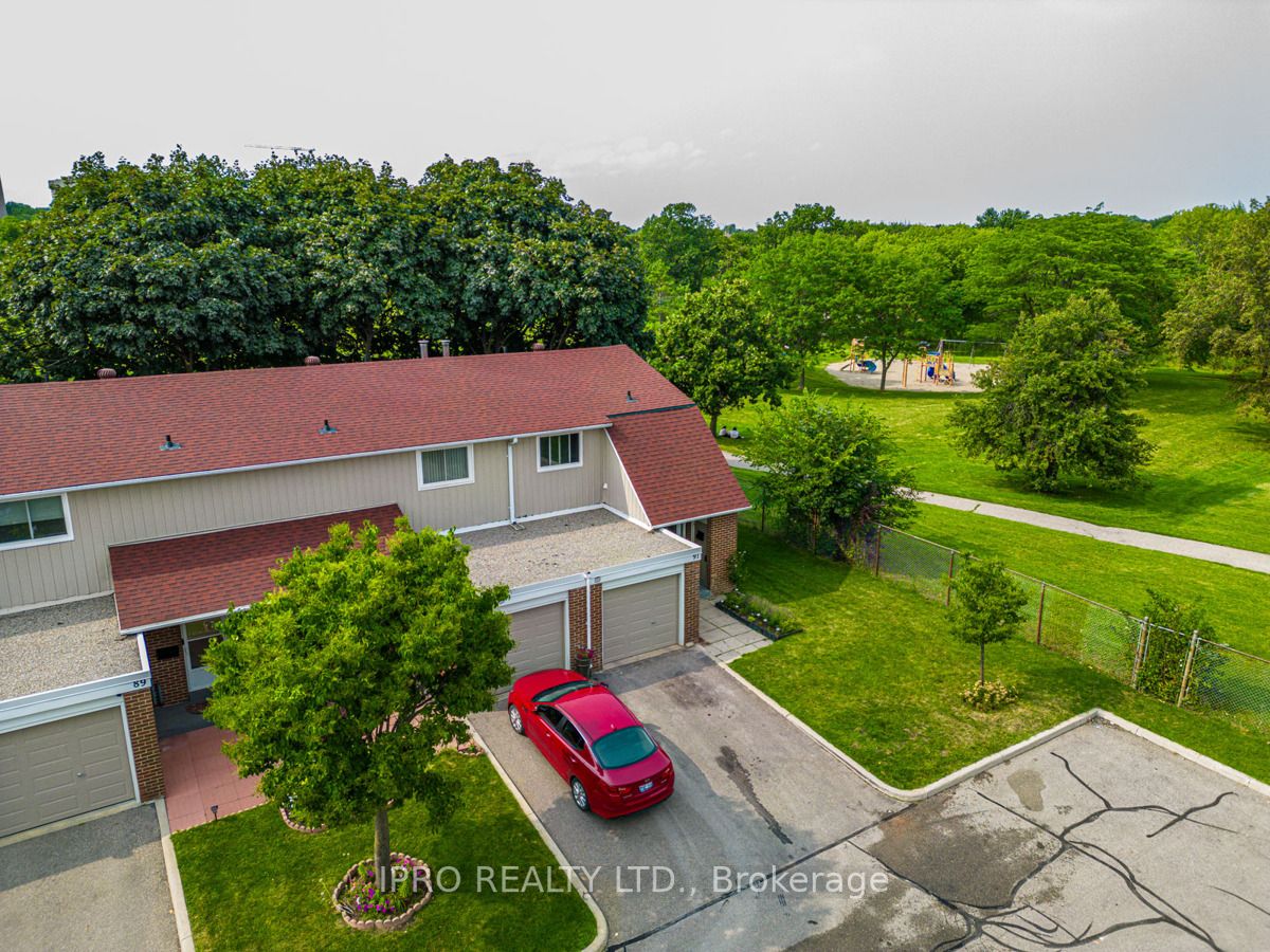215 Mississauga Valley Blvd, #91