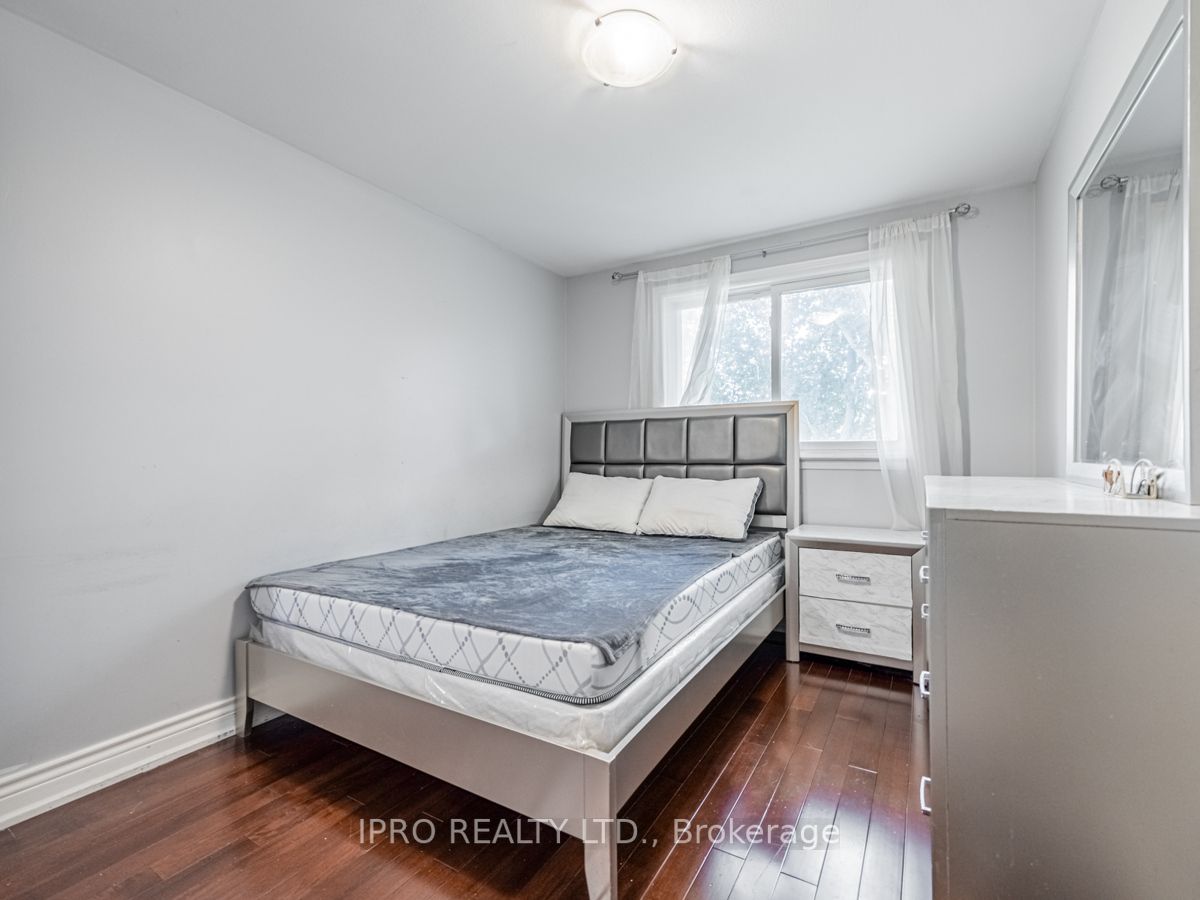 215 Mississauga Valley Blvd, #91