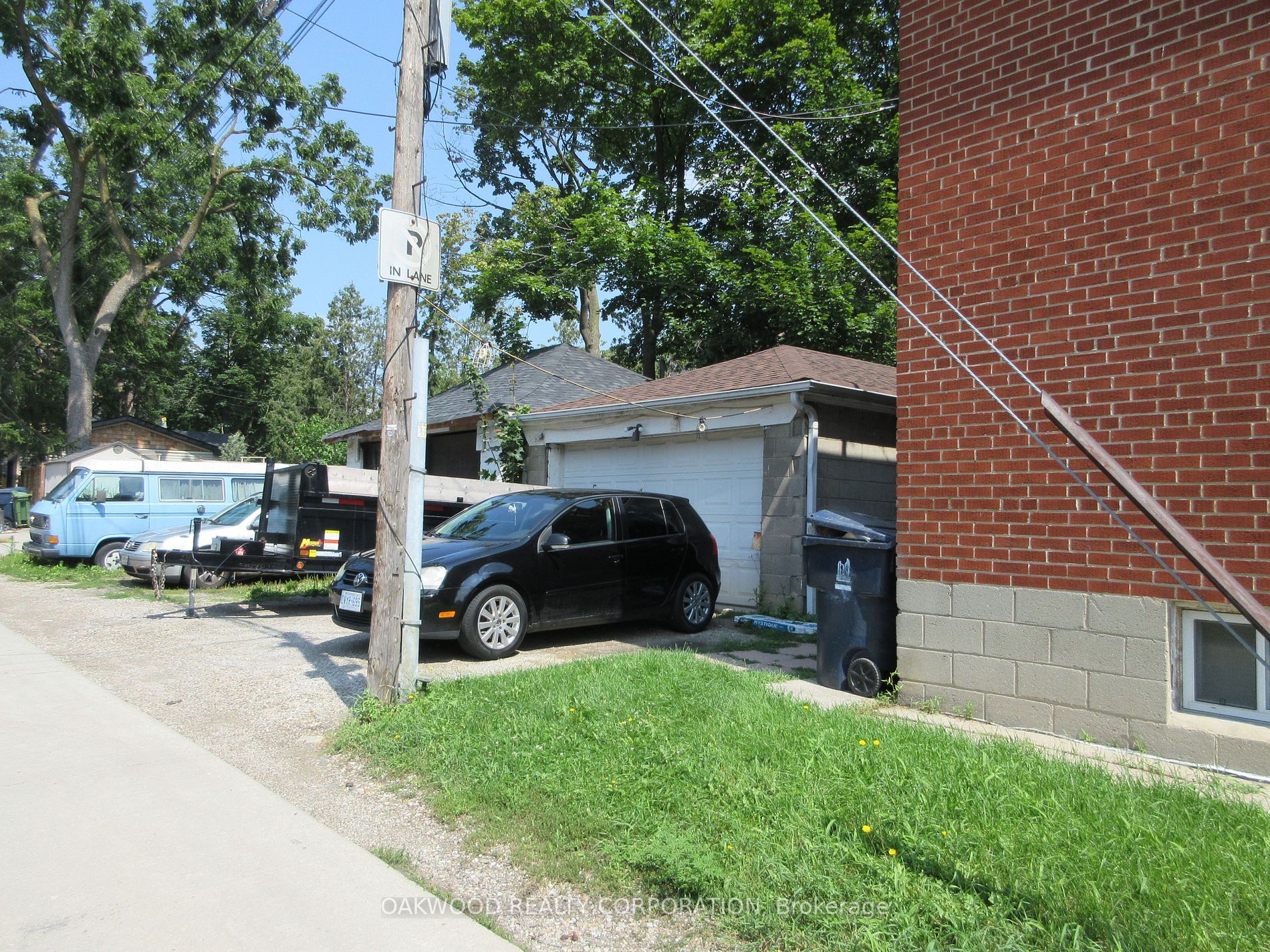 10 Joseph St