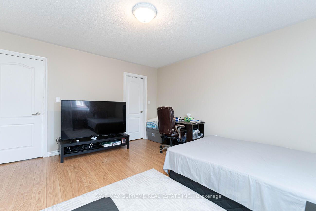 257 Robert Parkinson Drive