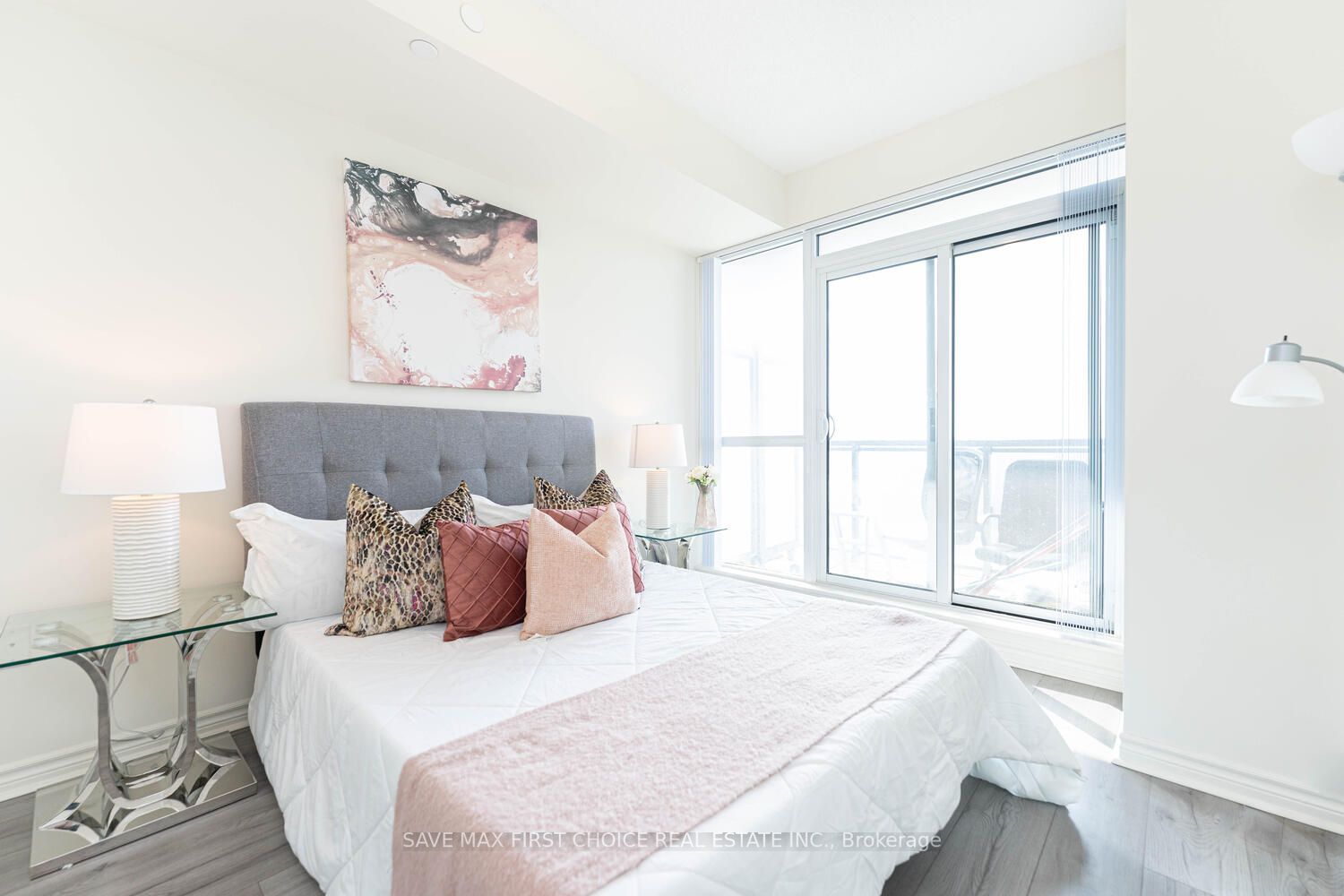 349 Rathburn Rd W, #1101