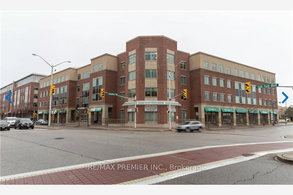 231 Oak Park Blvd, Oakville