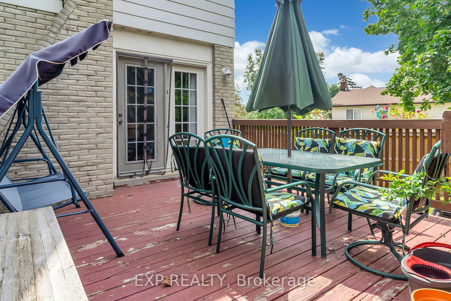 5 Charters Rd