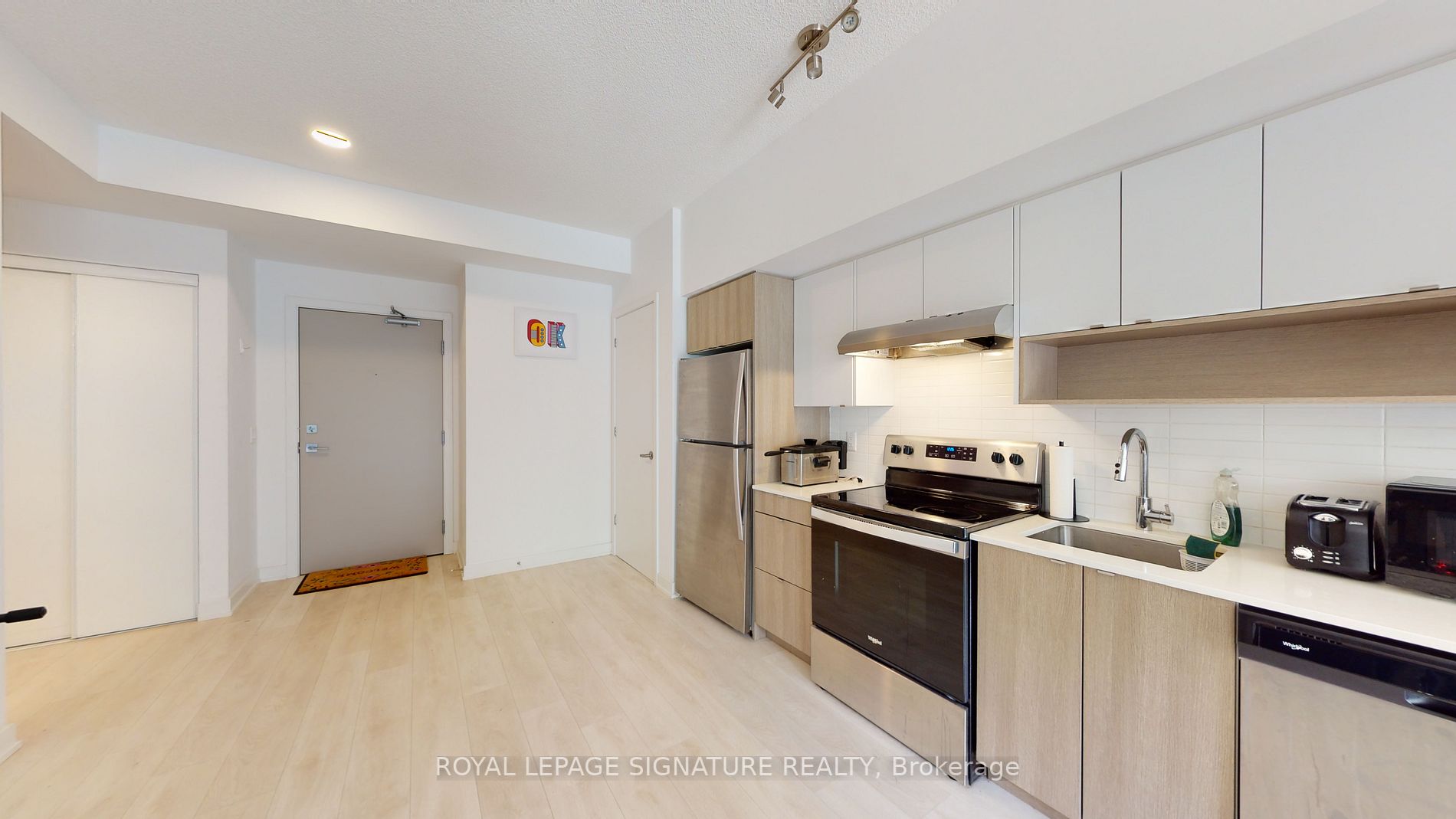 1119 Cooke Boulevard, #B126