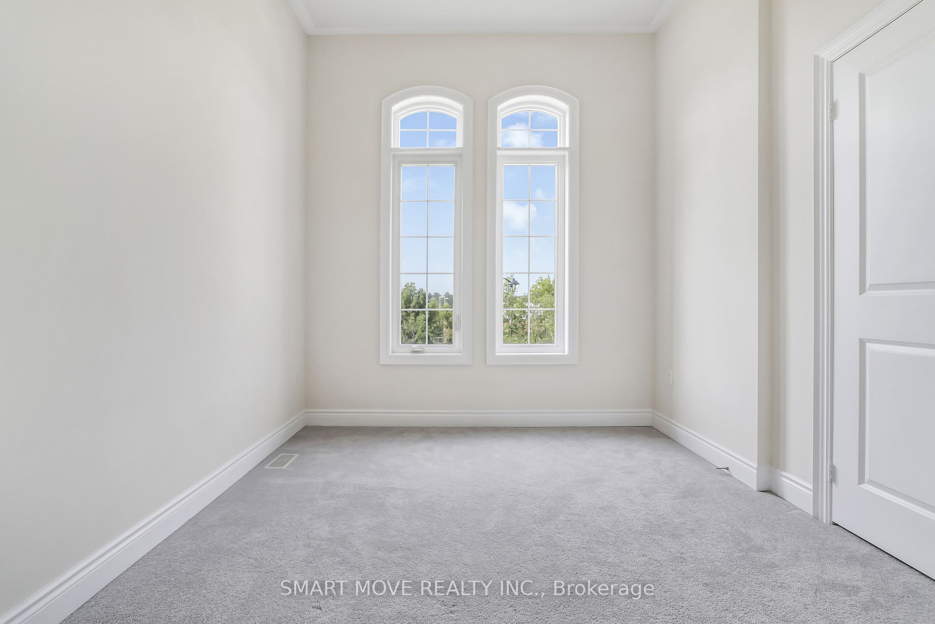 1163 Queens Plate Rd
