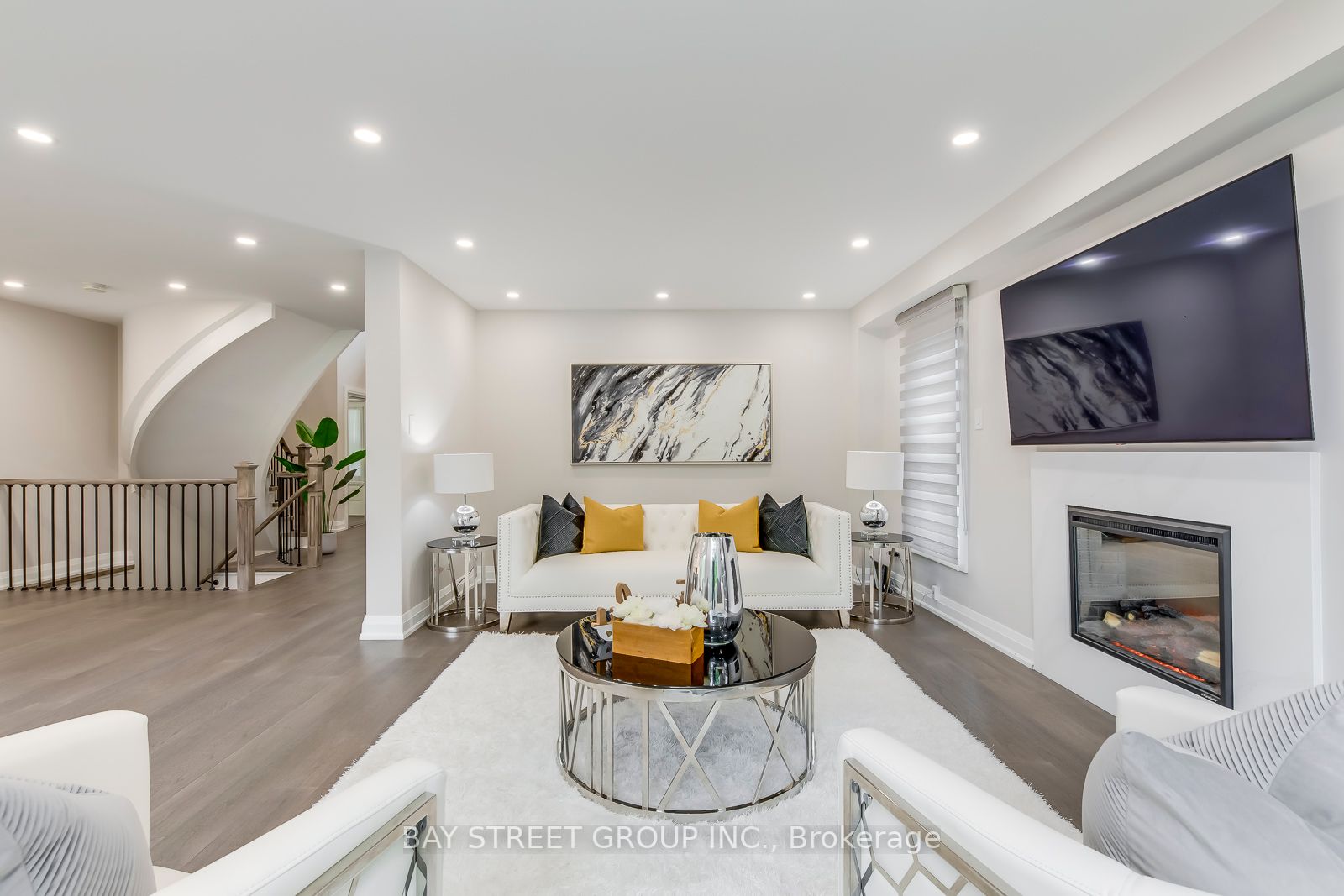 2313 Bow Valley Crt