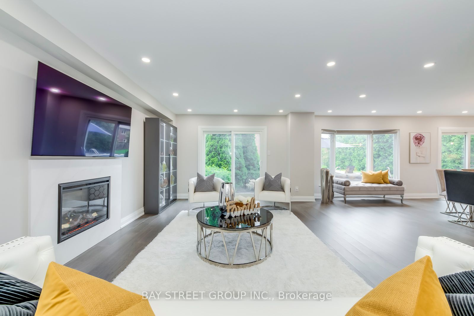 2313 Bow Valley Crt