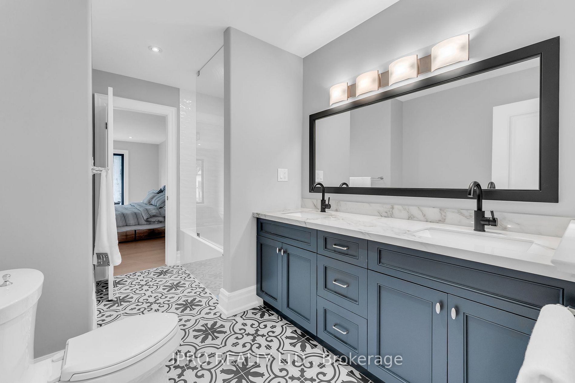 Listing W6723110 - Large Photo # 29