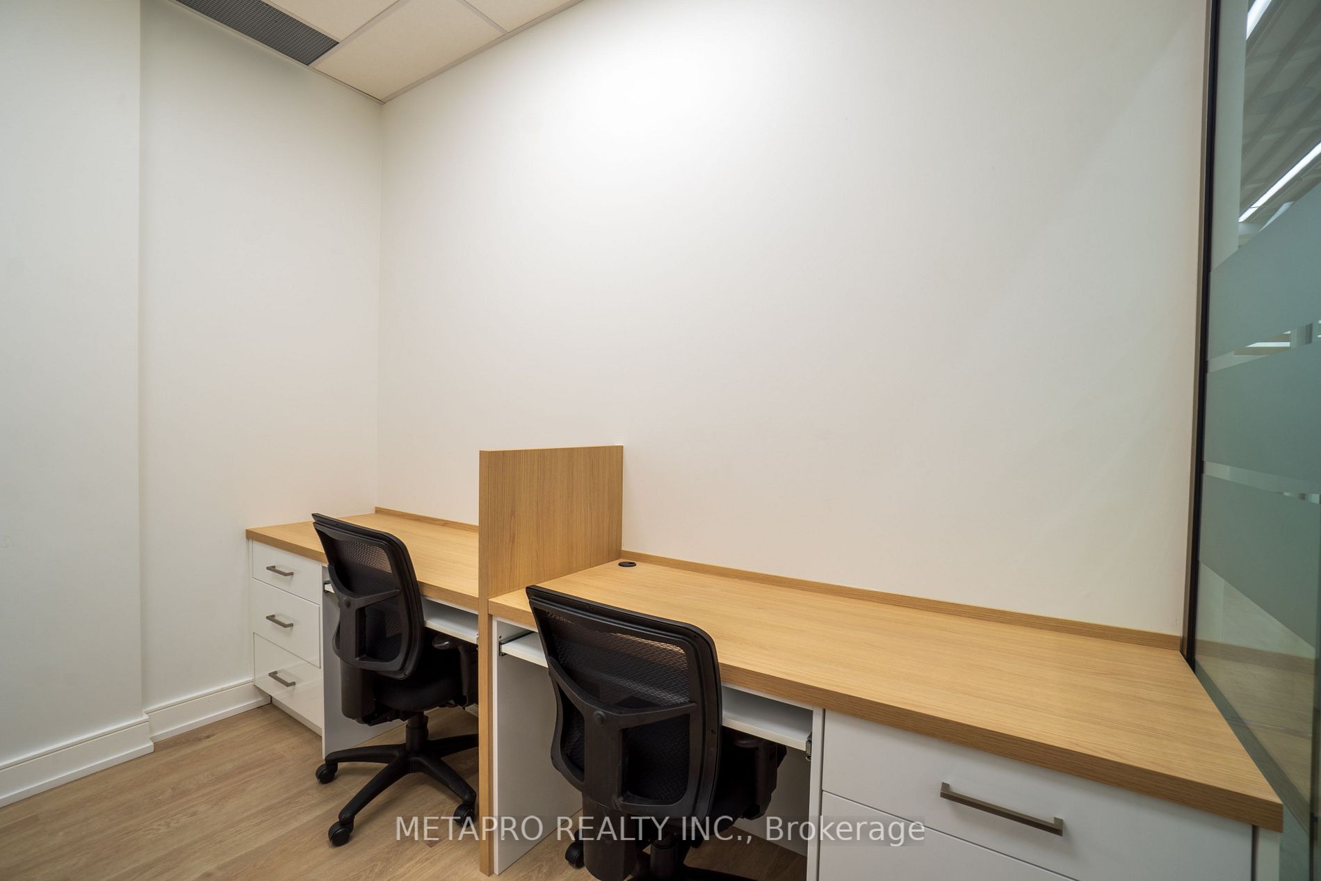 1670 North Service Rd E, #107