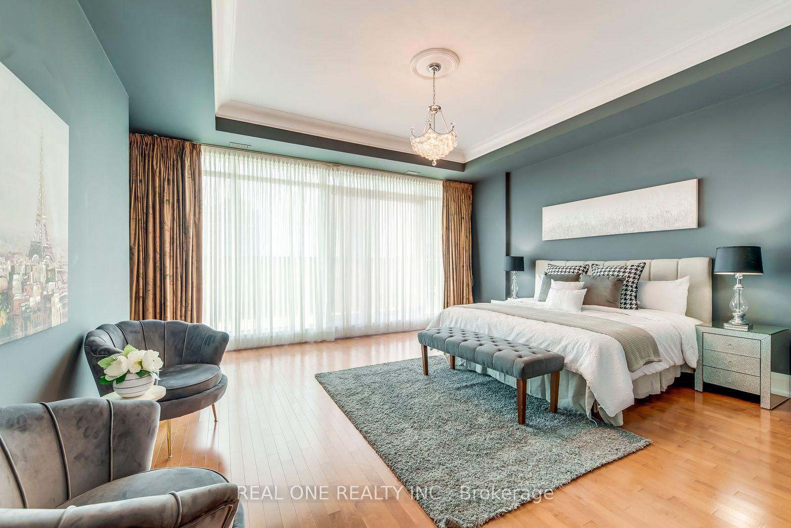65 Port St E, #604