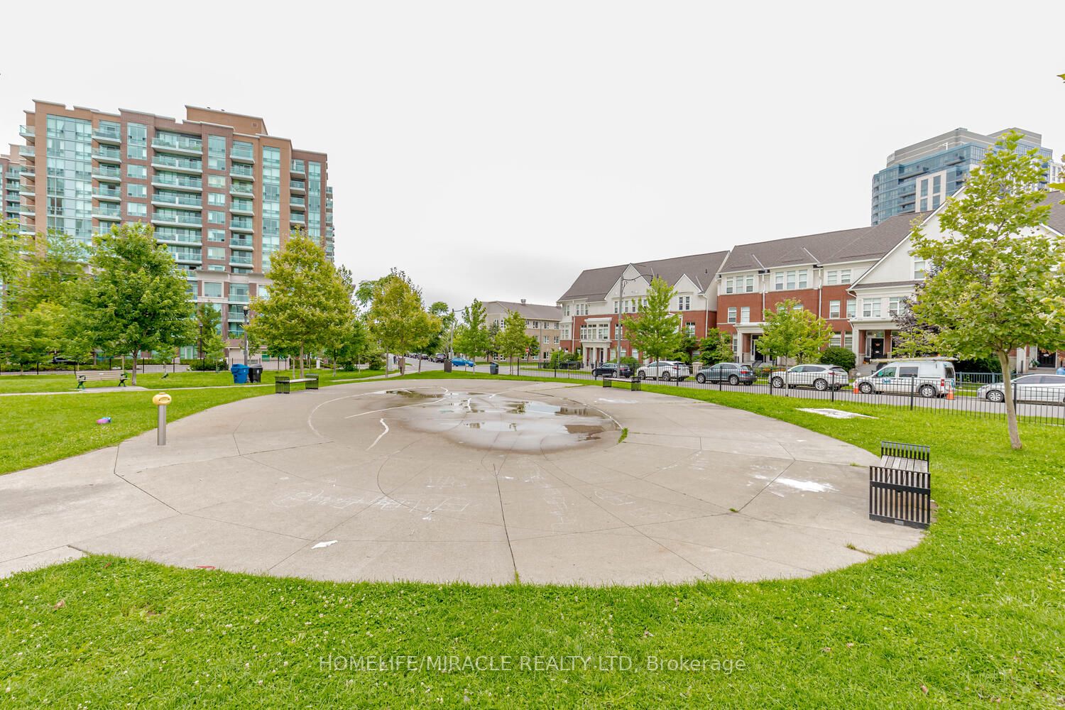 5101 Dundas St W, #412
