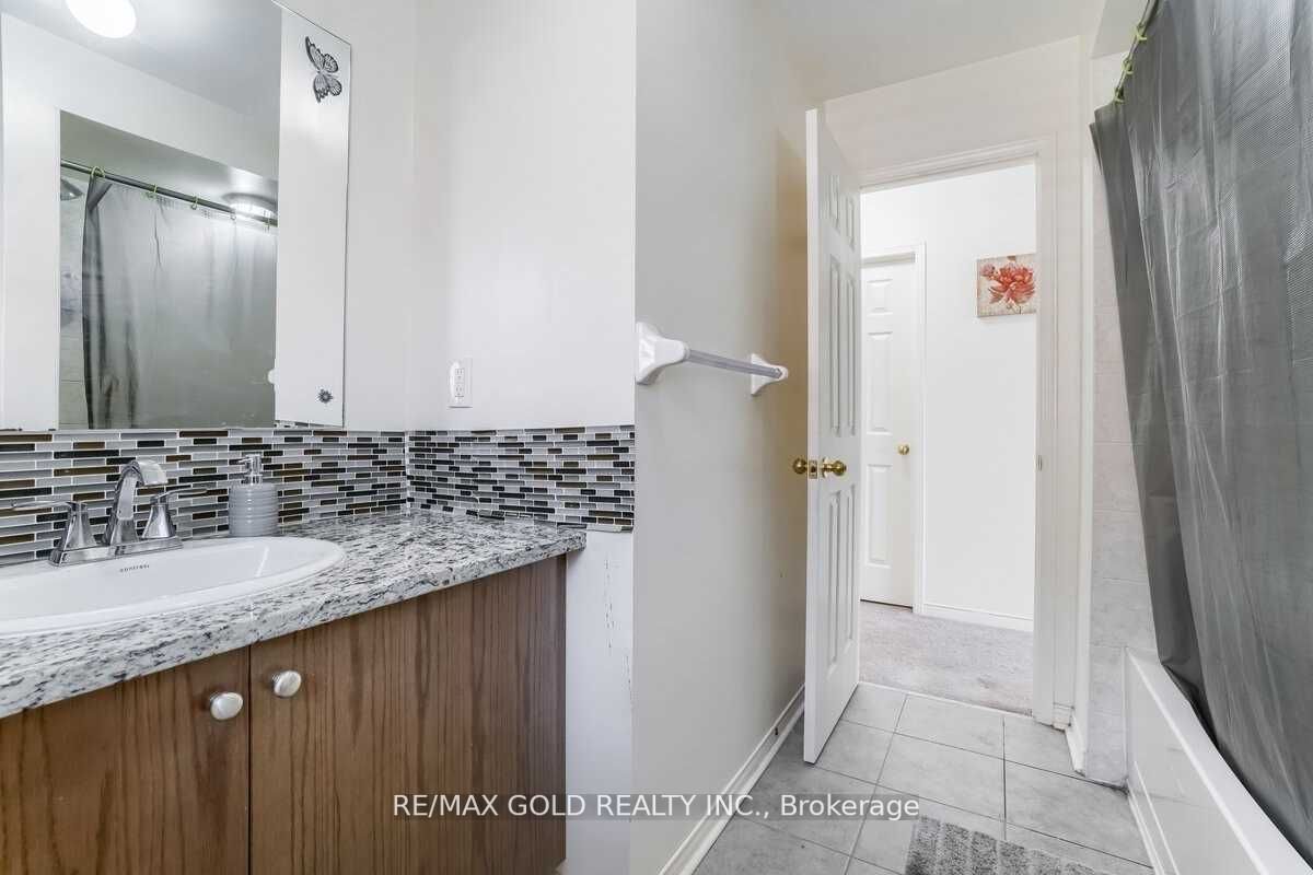 114 Cookview Dr