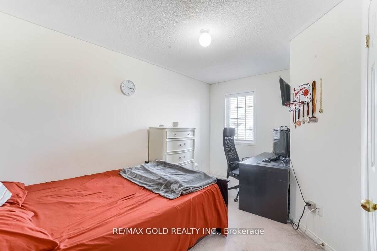 114 Cookview Dr