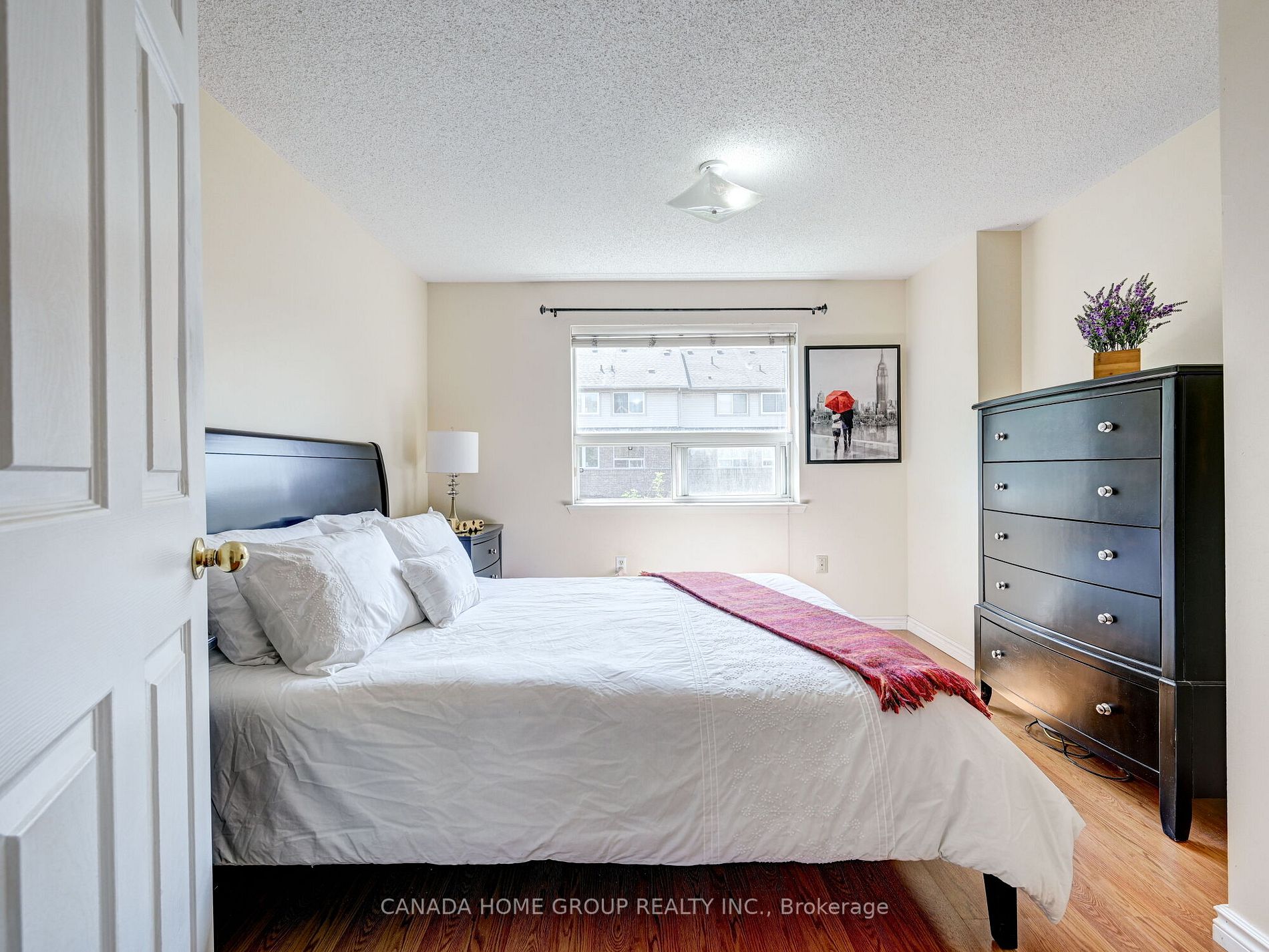 75 Strathaven Dr, #17