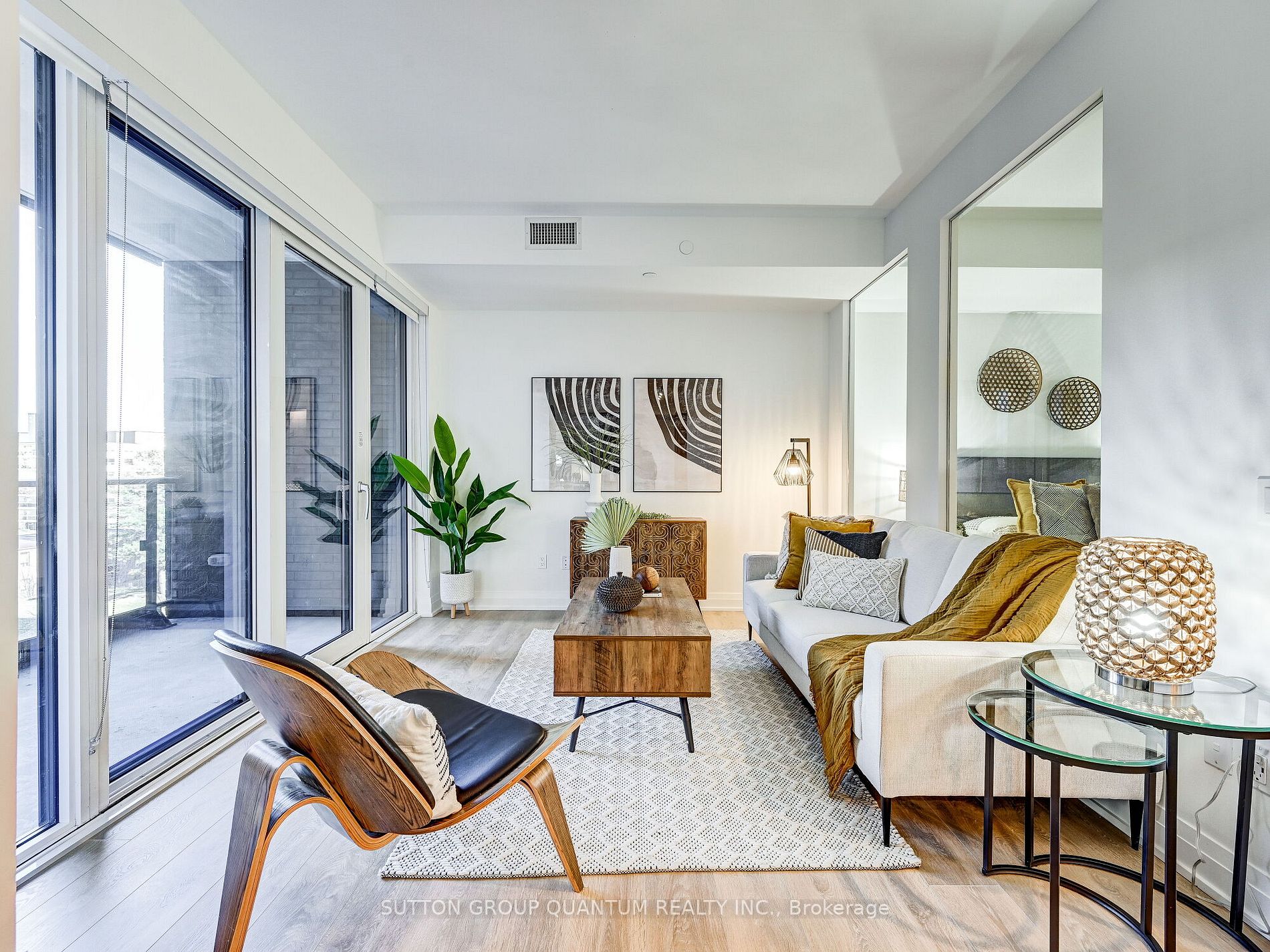 21 Park St E, #501