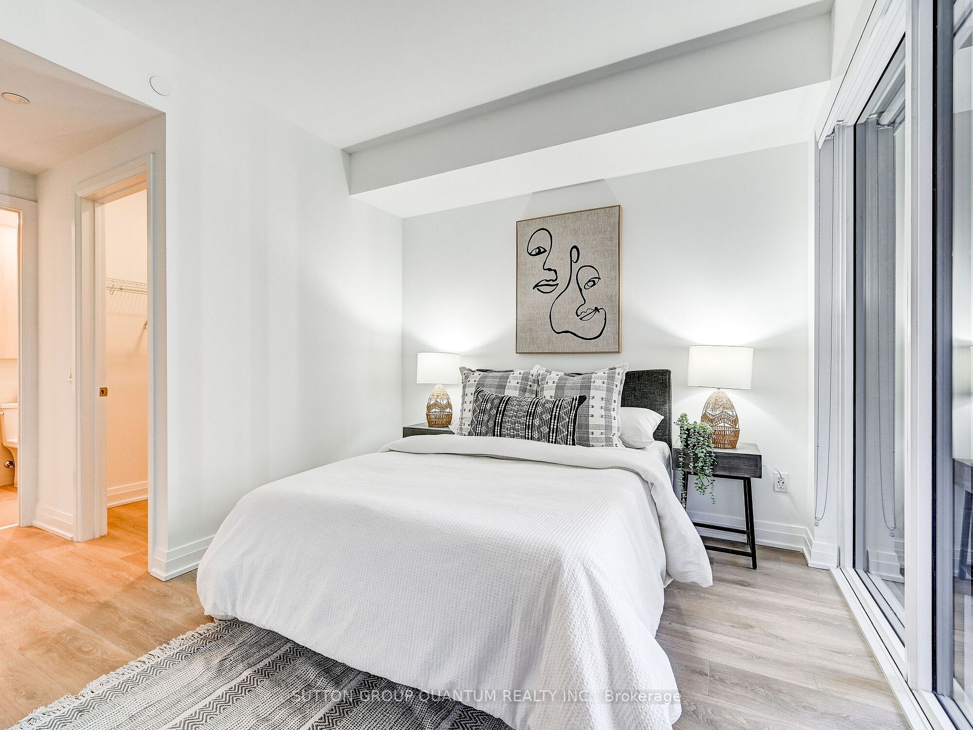 21 Park St E, #501