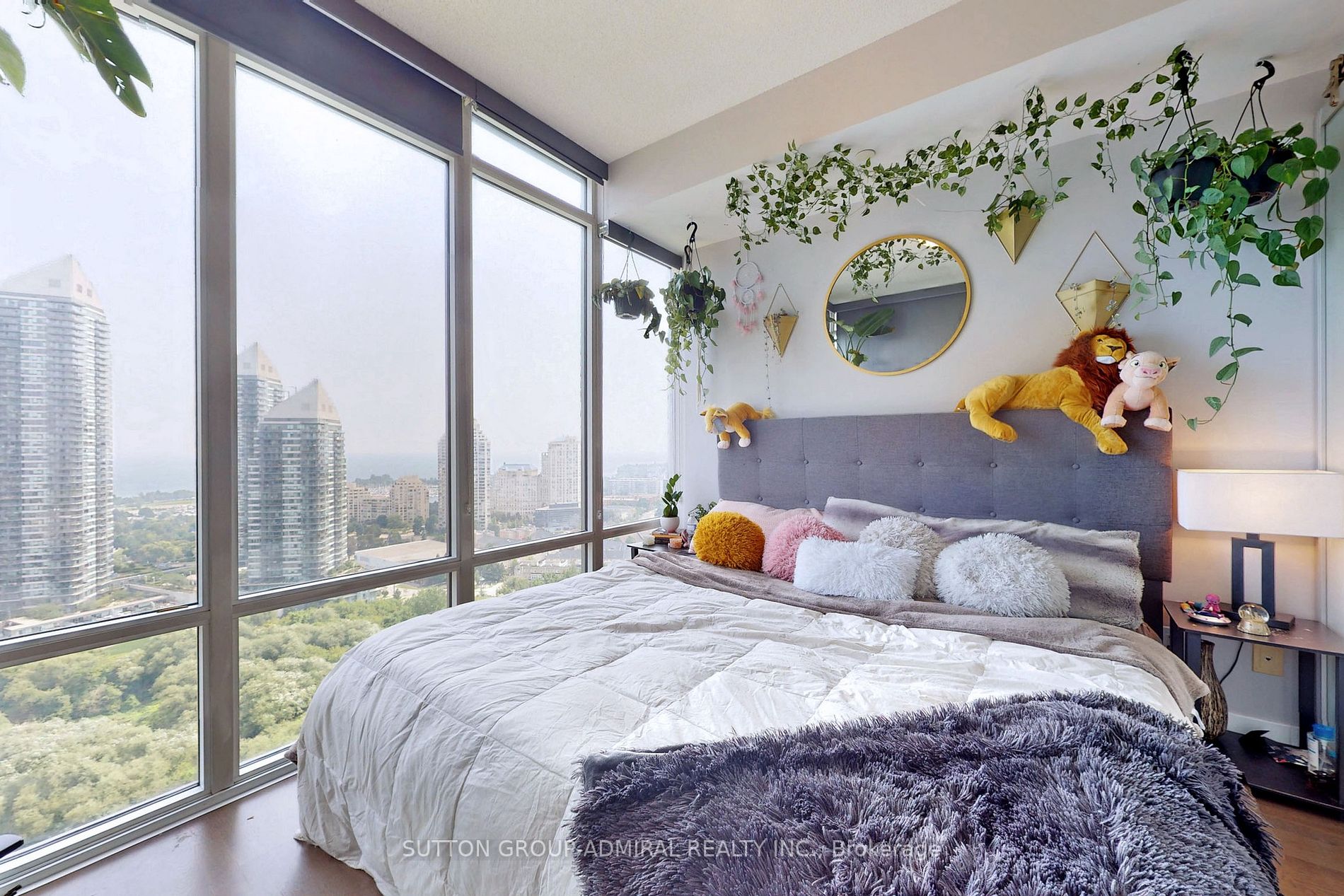 88 Park Lawn Rd, #2606