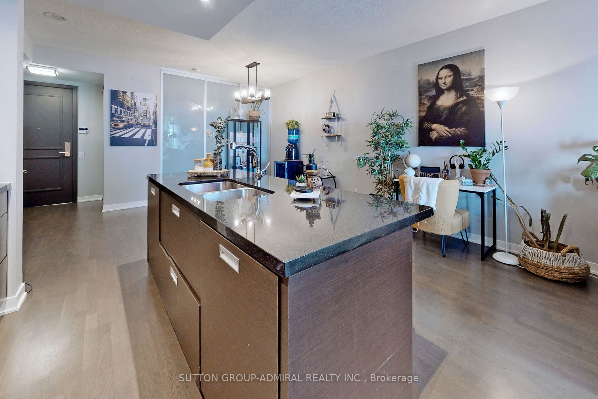 88 Park Lawn Rd, #2606