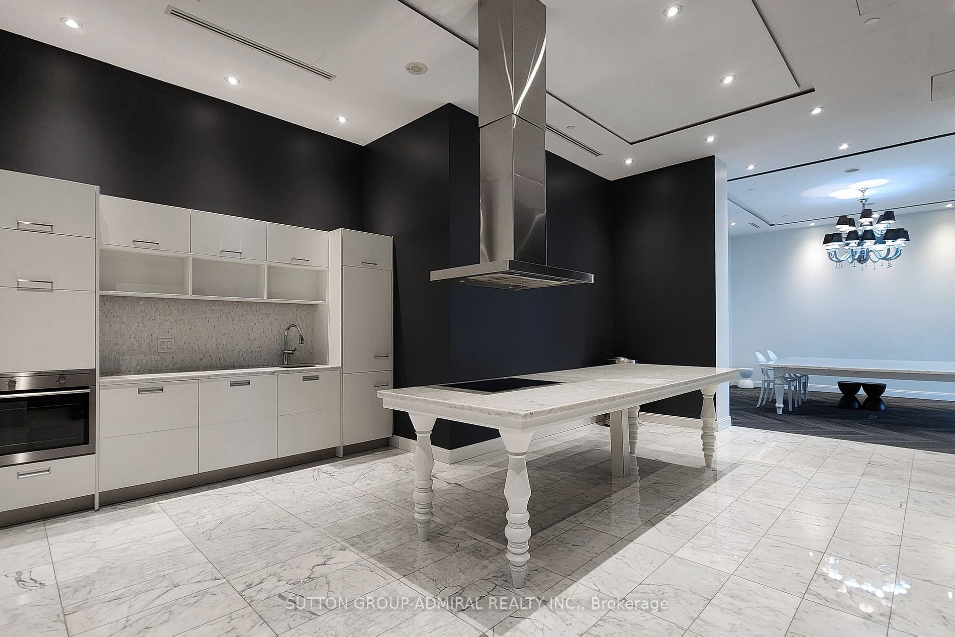 88 Park Lawn Rd, #2606