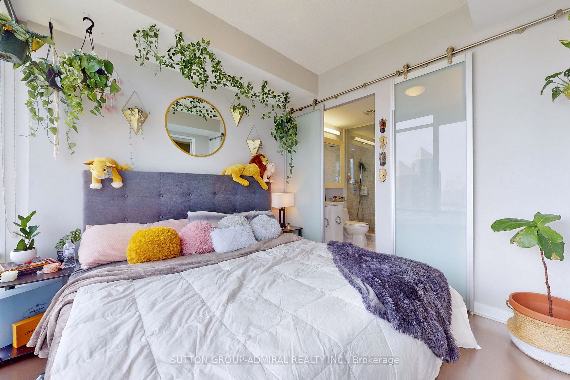 88 Park Lawn Rd, #2606