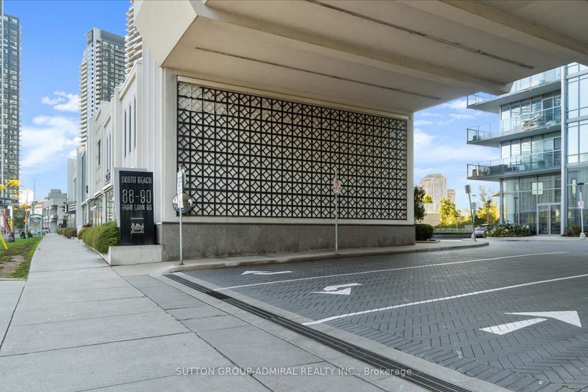 88 Park Lawn Rd, #2606