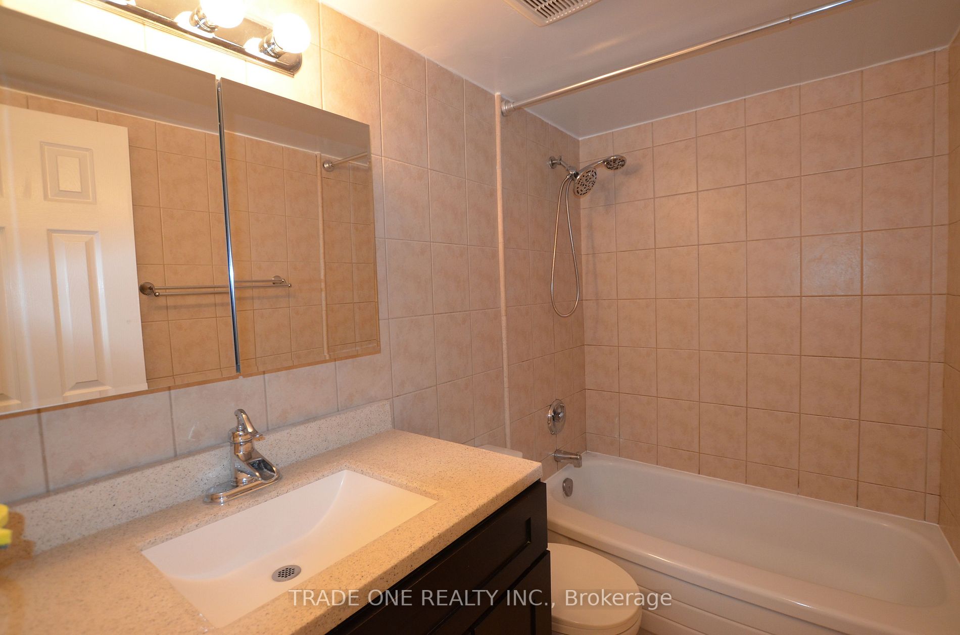 85 Emmett Ave, #506