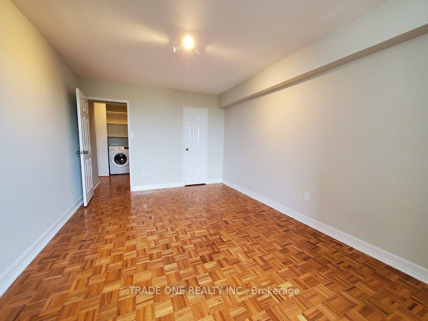 85 Emmett Ave, #506
