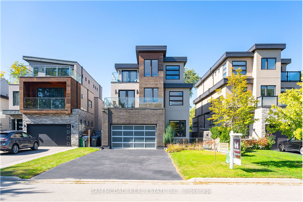 685 Montbeck Cres, Mississauga
