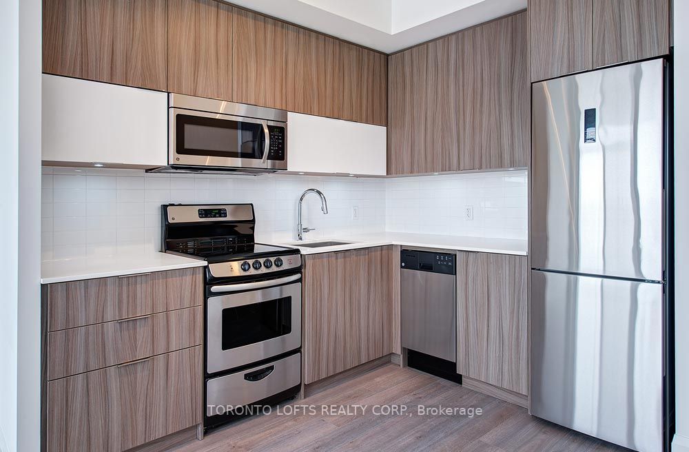 56 Annie Craig Dr, #1608