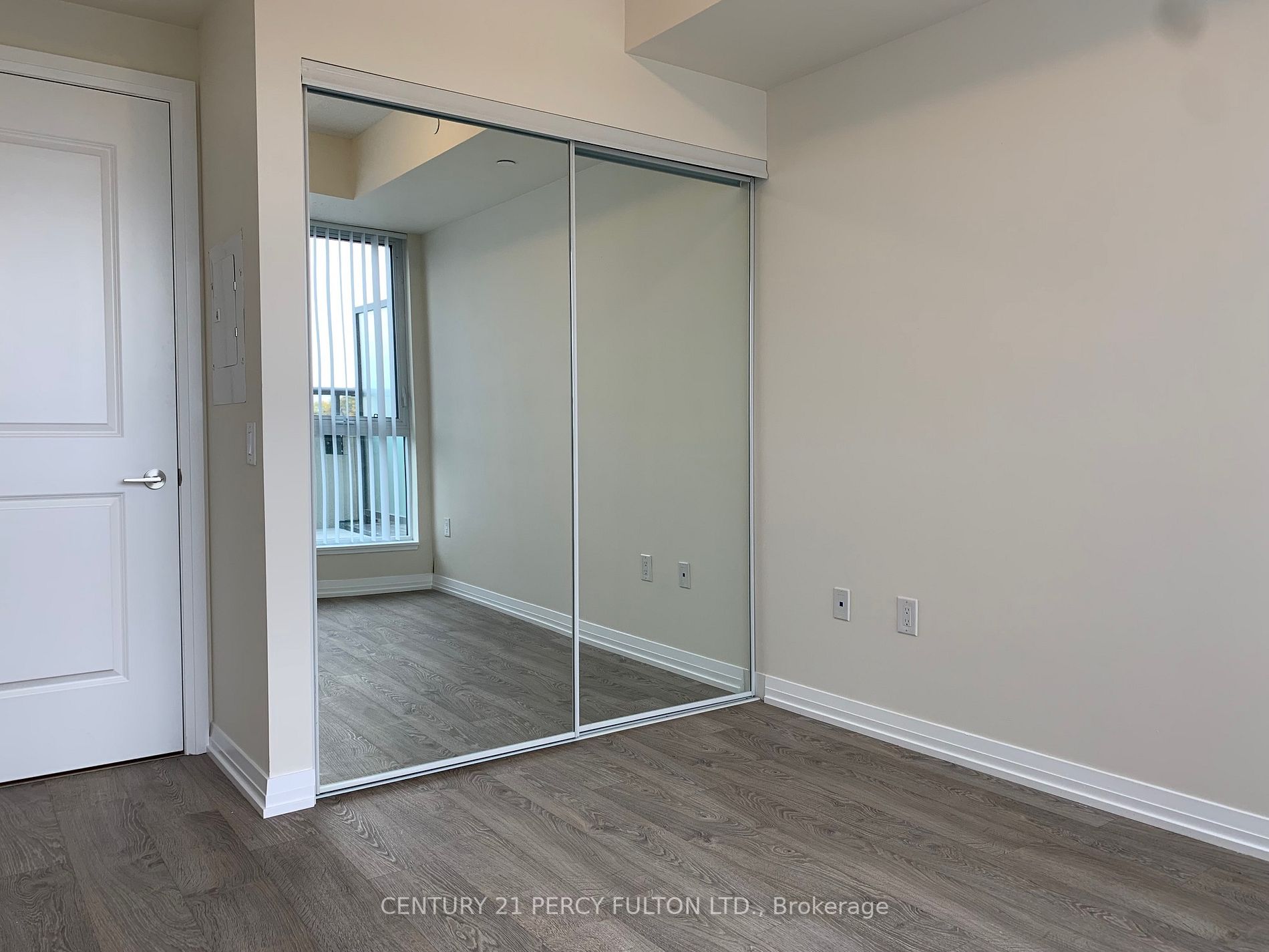 50 Thomas Riley Dr, #415